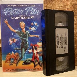 VHS PETER PAN starring Mary Martin, original family musical, collectors edition